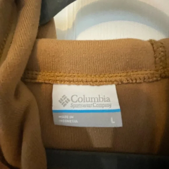 Columbia Men's Brown Zip-Up Sweater - Picture 3 of 3